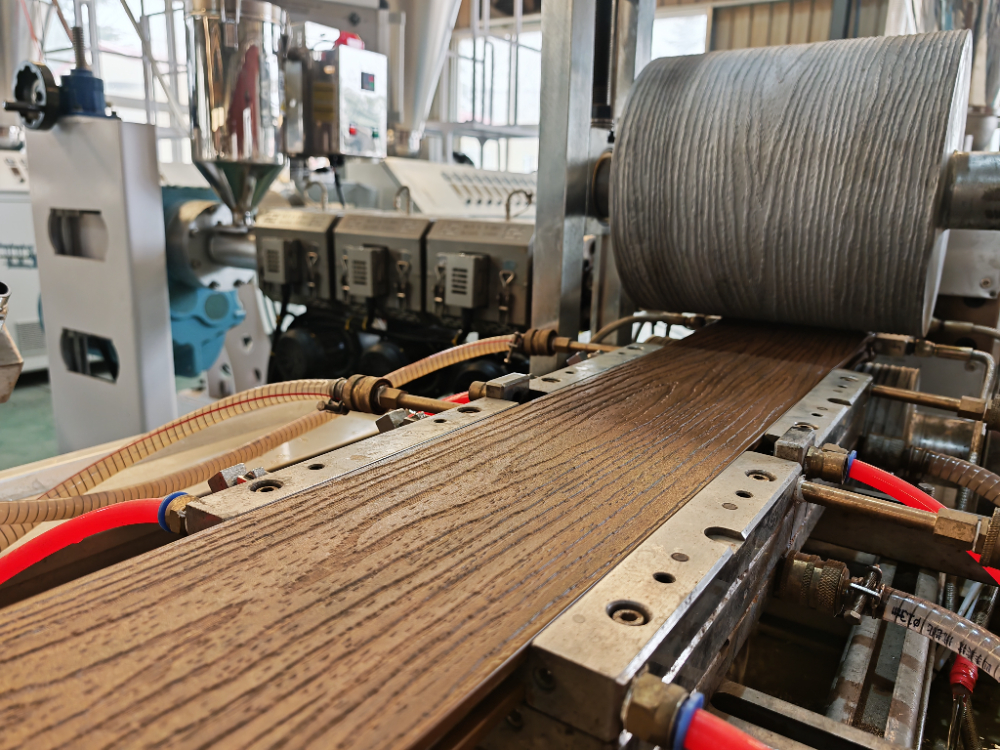 WPC Decking Machine Factory Solutions: Natural Modifiers for Innovative Outdoor Spaces