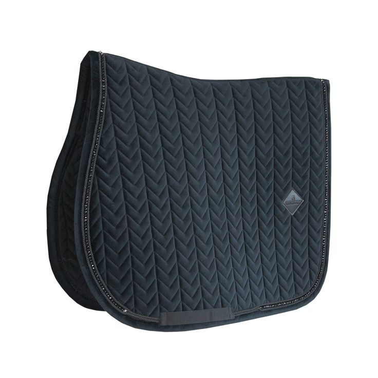Saddle Pads Company: Elevating Equestrian Comfort and Performance with Premium Designs