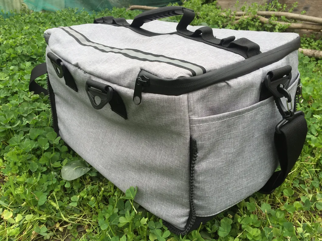 500d Oxford Fashion Waterproof Bag Cooler Bag for Picnic Shoulder Cooler Bag Travelling Bag for Picnic and Camping Ice Bag Picnic Bag