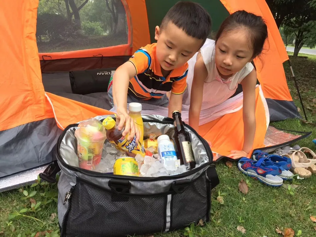 500d Oxford Fashion Waterproof Bag Cooler Bag for Picnic Shoulder Cooler Bag Travelling Bag for Picnic and Camping Ice Bag Picnic Bag